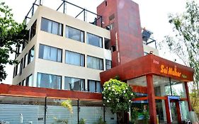 Hotel Malhar Palace